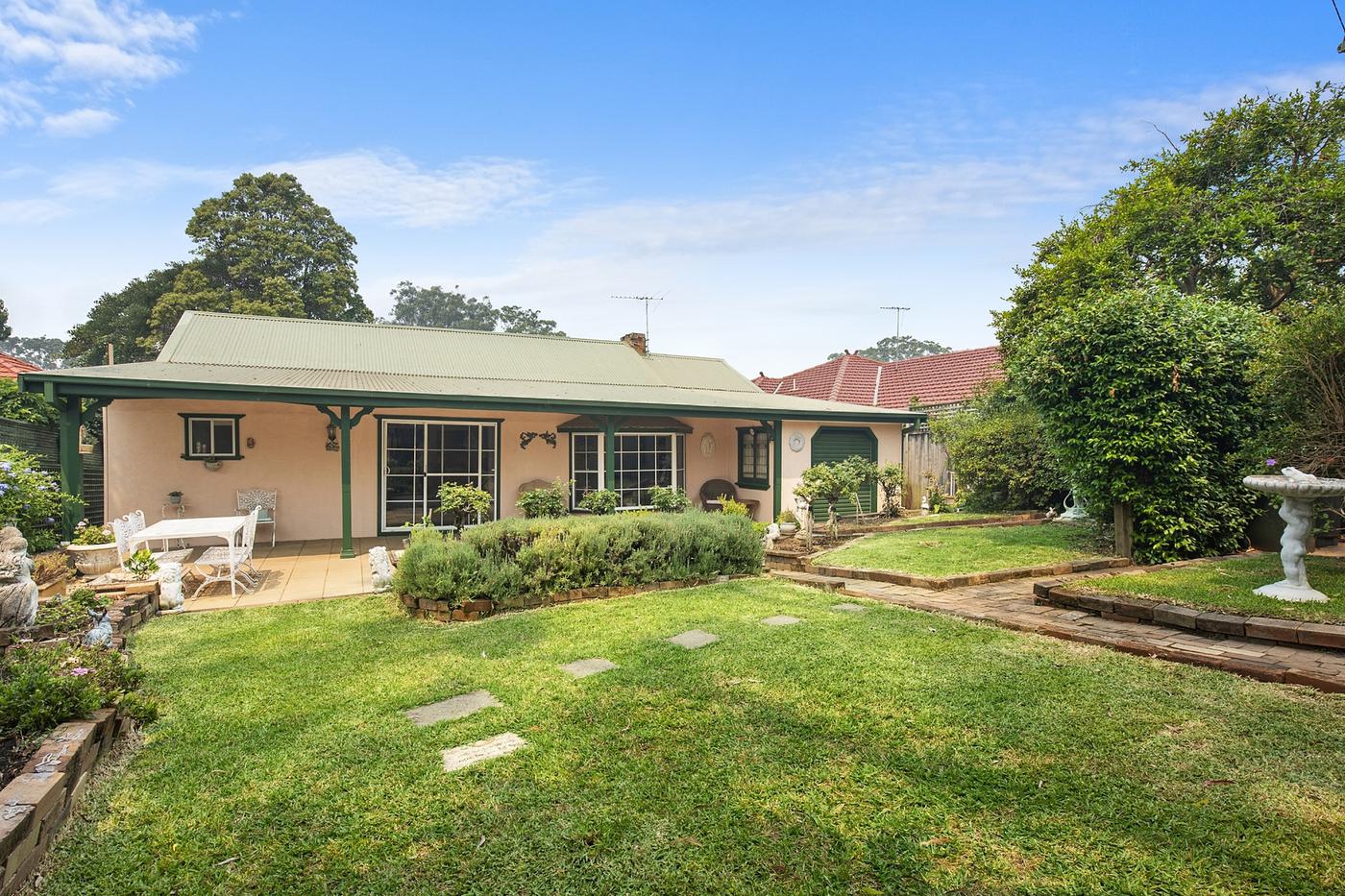 21 Handley Avenue, Thornleigh NSW 2120 House Sold