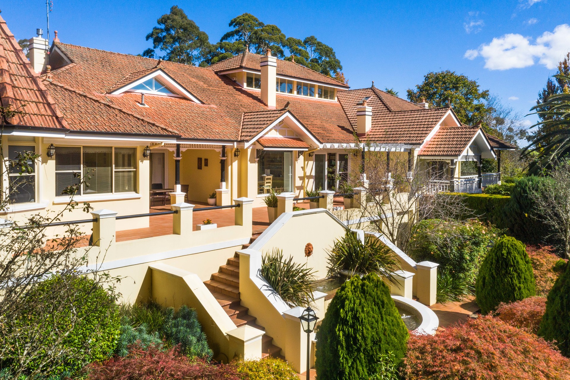 2 Manor Rise, Bowral NSW 2576 House Sold