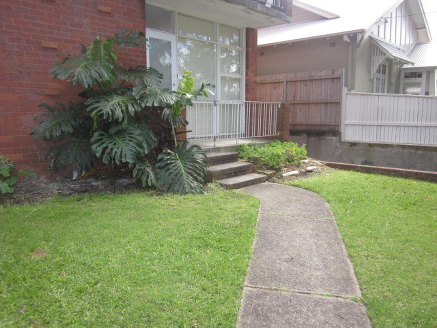 1/27 La Perouse Street, Fairlight NSW 2094 Property Information