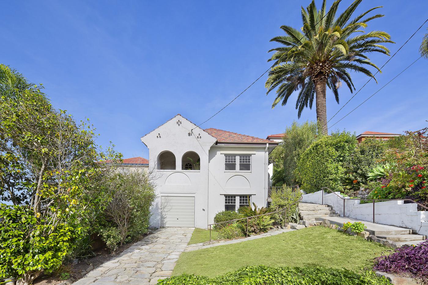 98 Woodland Street, Balgowlah NSW 2093 House Sold