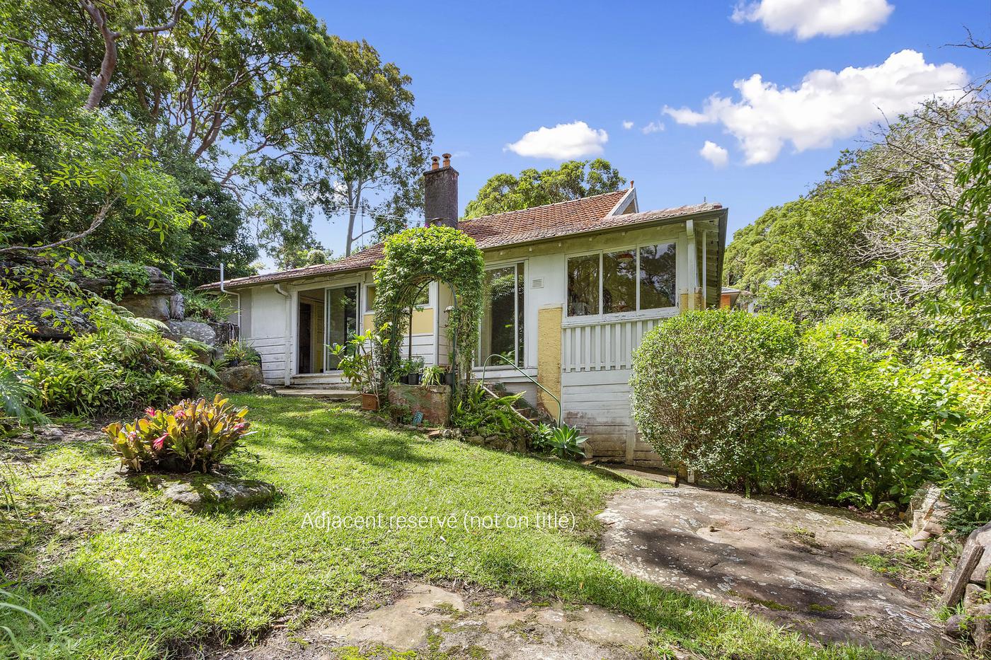 53 Martin Street, Freshwater NSW 2096 House Sold