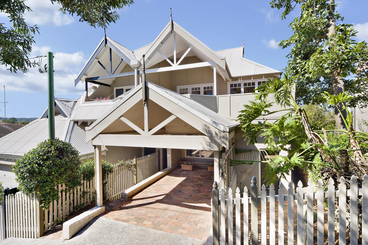 19 Clifford Avenue, Fairlight NSW 2094 House Sold