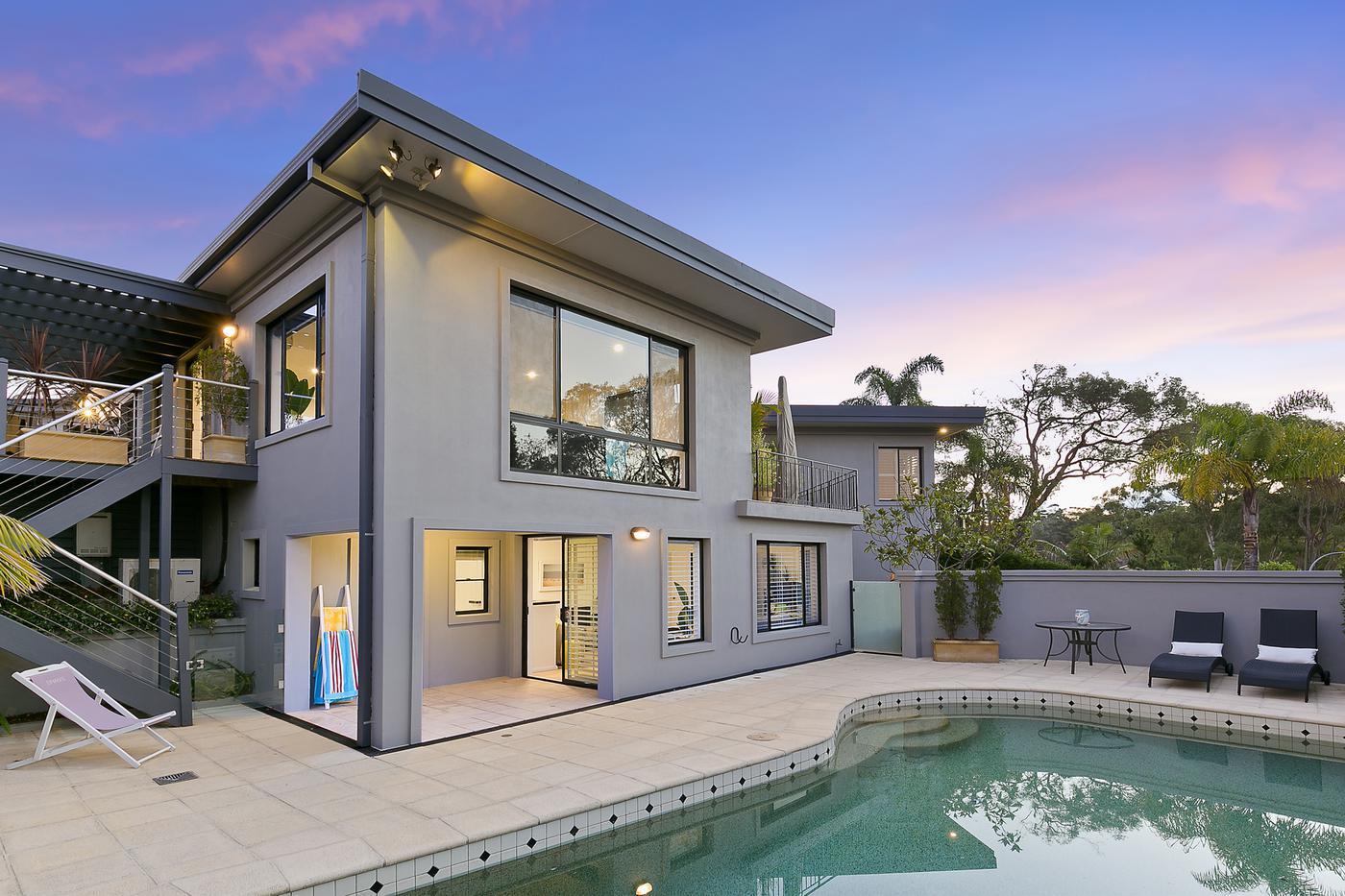 8 Lara Place