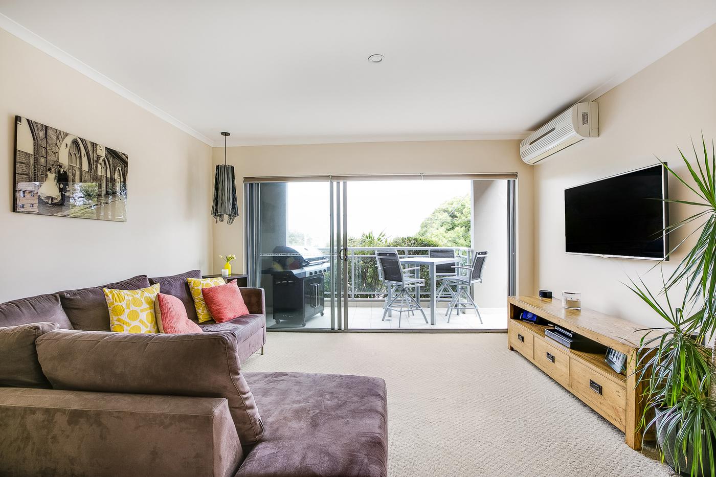 2/79 Queenscliff Road, Queenscliff NSW 2096 Unit Sold cunninghams