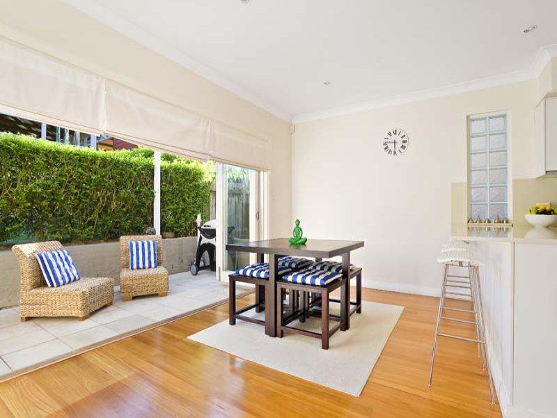 13 Griffiths Street