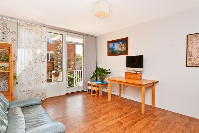 3/74 Wanganella Street