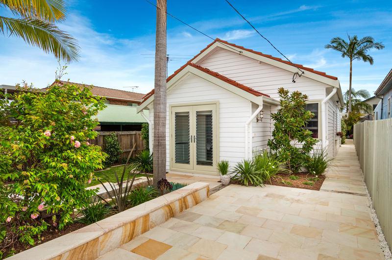6 Blackwood Road