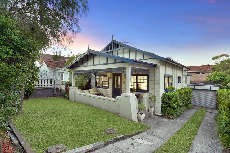 4 Kitchener Street