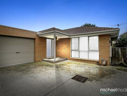 1A Acton Close