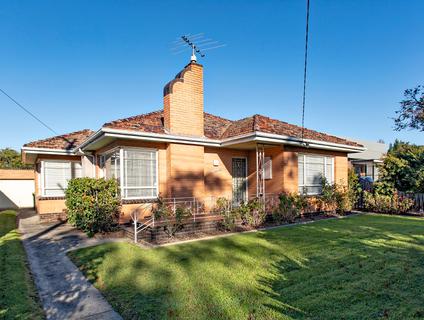762 Centre Road