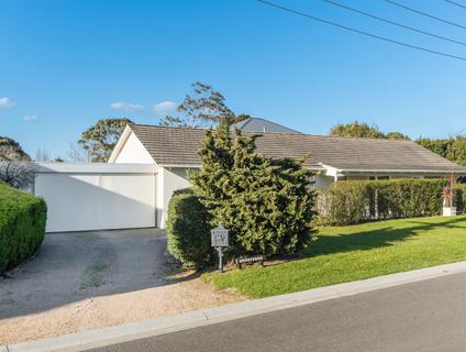 1 Grosvenor Street, Frankston South, VIC, 3199
