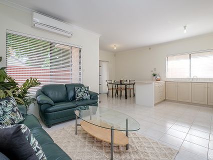 324B Harborne Street, Glendalough, WA, 6016
