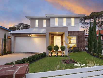 9 Campbell Grove