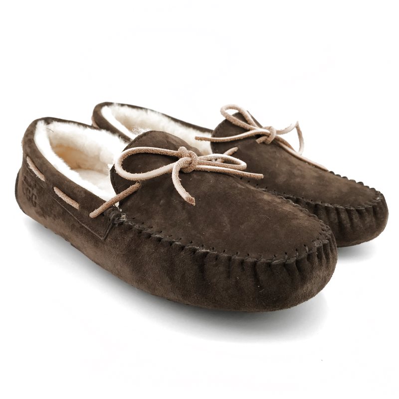 UGG 1601 Women�s Moccasin comfortable Flat Shoes Premium