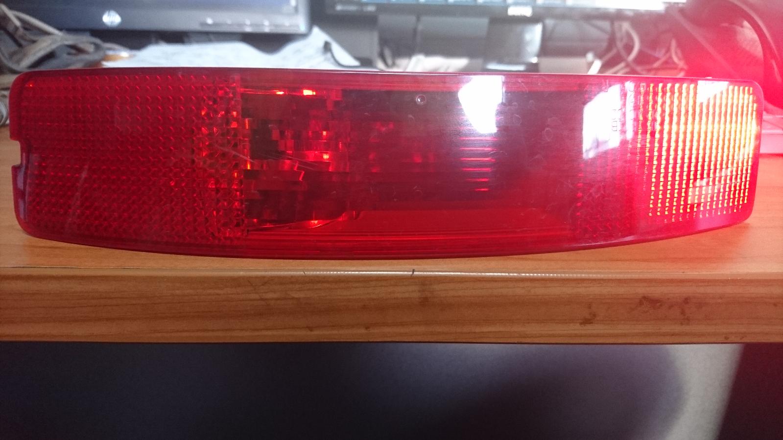 View Auto part Right Taillight Volvo Xc90 2004