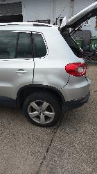 View Auto part Wiper Motor Volkswagen Tiguan 2010