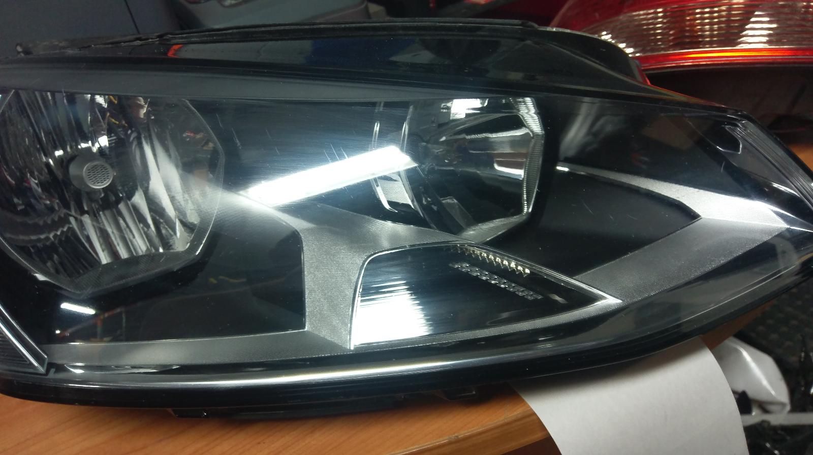 View Auto part Right Headlamp Volkswagen Golf 2015