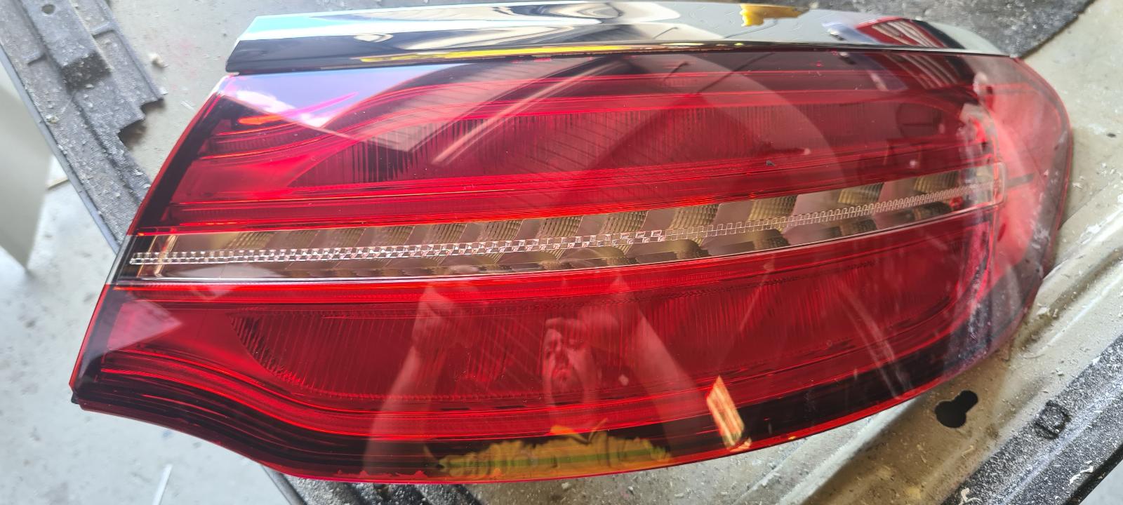 View Auto part Right Taillight Mercedes Glc Class 2018