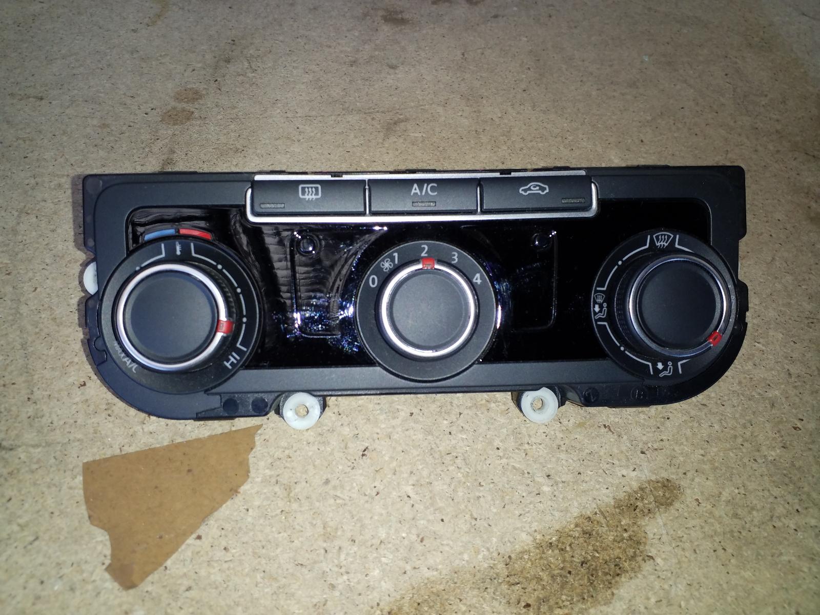 View Auto part Heater/Ac Controls Volkswagen Jetta 2015