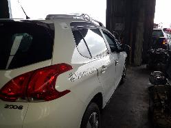 View Auto part Air Cleaner/Box Peugeot 2008 2014