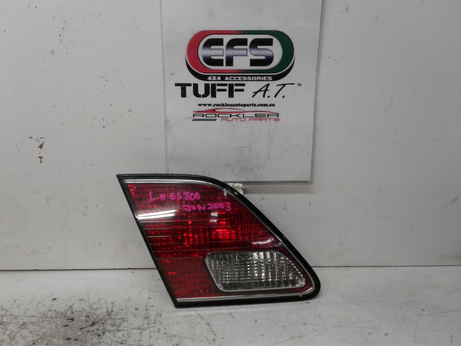 View Auto part Rear Garnish Lexus Es300 (92-05) 2003
