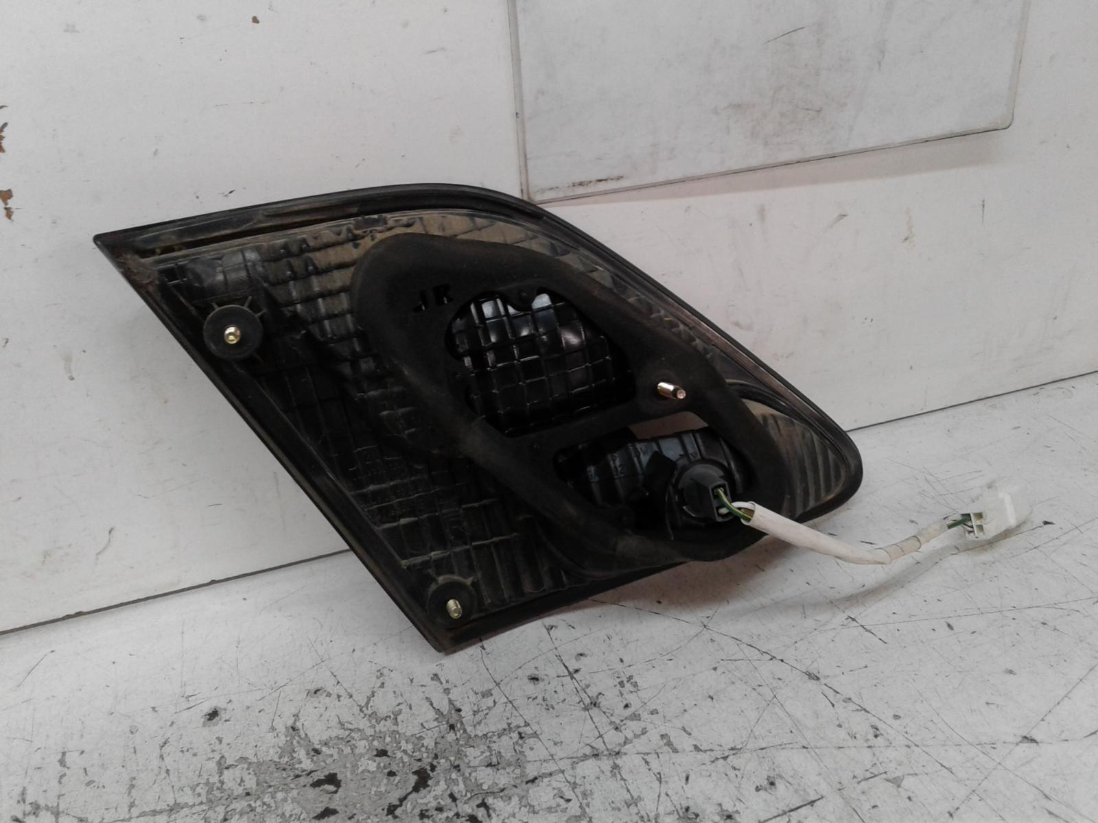 View Auto part Rear Garnish Lexus Es300 (92-05) 2003