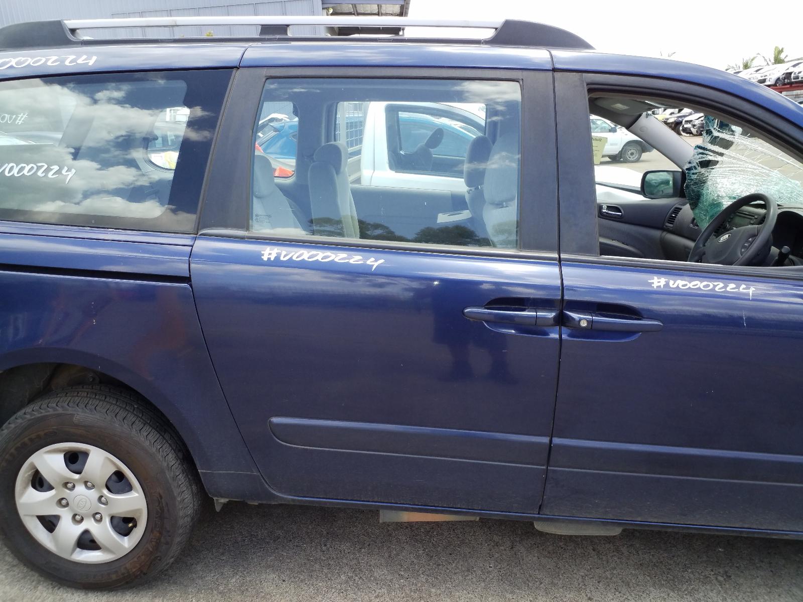 View Auto part Right Front Window Reg/Motor Kia Carnival/grand Carnival 2007