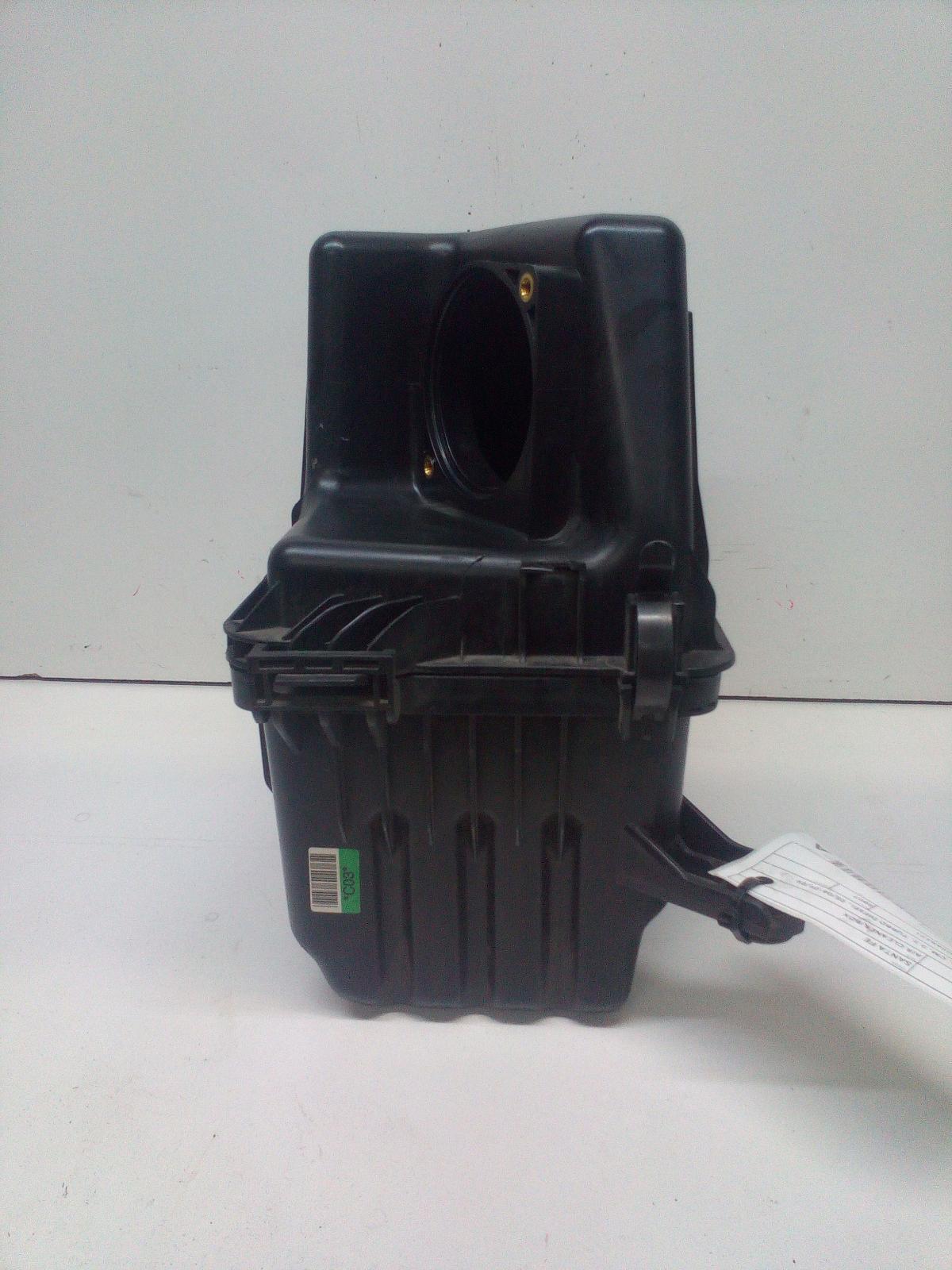 View Auto part Air Cleaner/Box Hyundai Santa Fe 2007