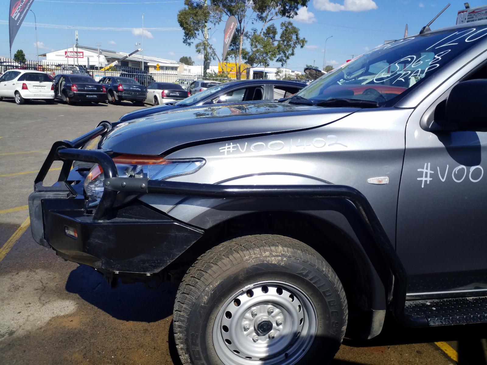 View Auto part Mud Flaps Mitsubishi Triton 2018