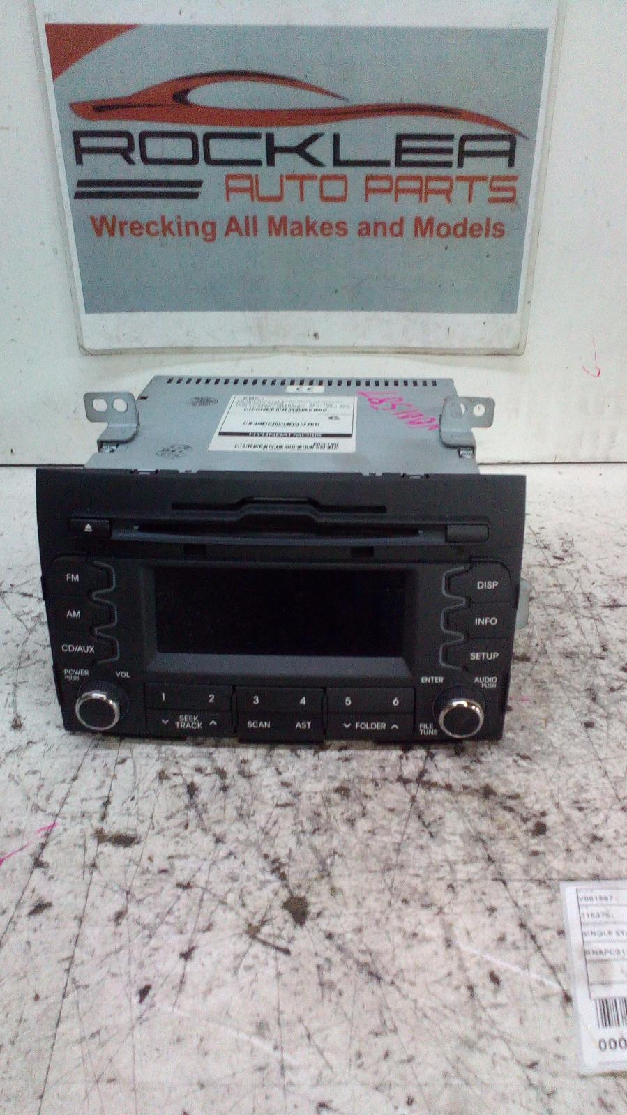 View Auto part Radio/Cd/Dvd/Sat/Tv Kia Sportage 2011