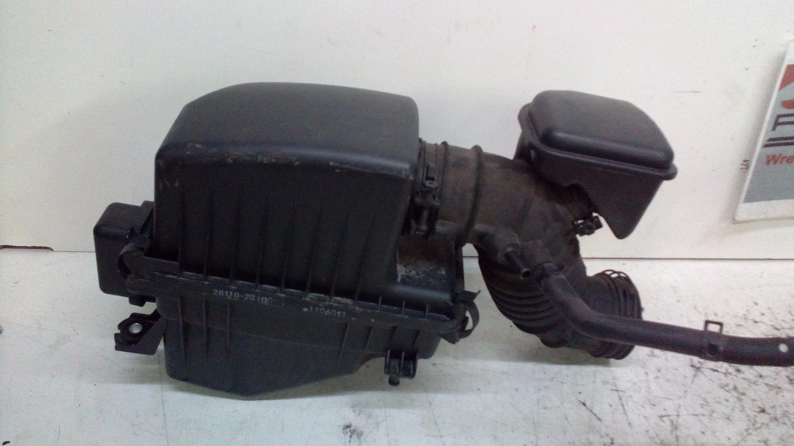 2011 Kia Sportage Air Cleaner/Box View Auto part Air Cleaner/Box Kia Sportage 2011