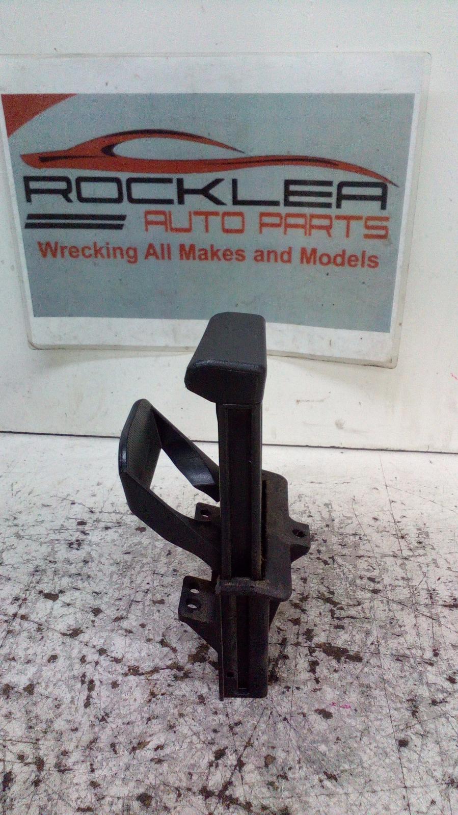 2007 Toyota Hilux Trim Panel View Auto part Trim Panel Toyota Hilux 2007