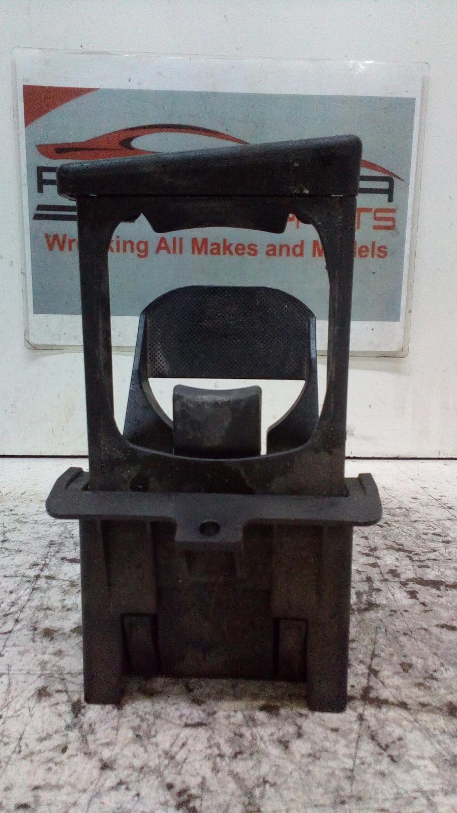 View Auto part Trim Panel Toyota Hilux 2007