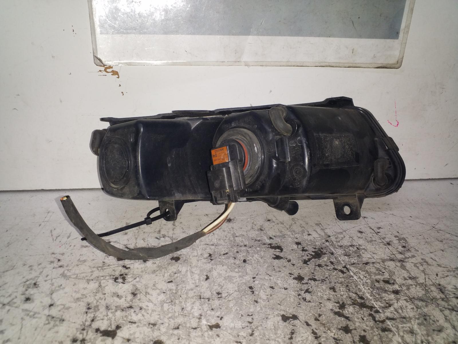 2012 Volkswagen Polo Left Indicator/Fog/Side View Auto part Left Indicator/Fog/Side Volkswagen Polo 2012