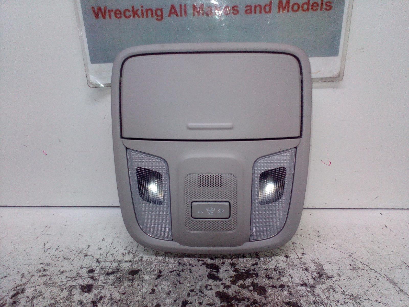 View Auto part Courtesy Light Kia Sportage 2019