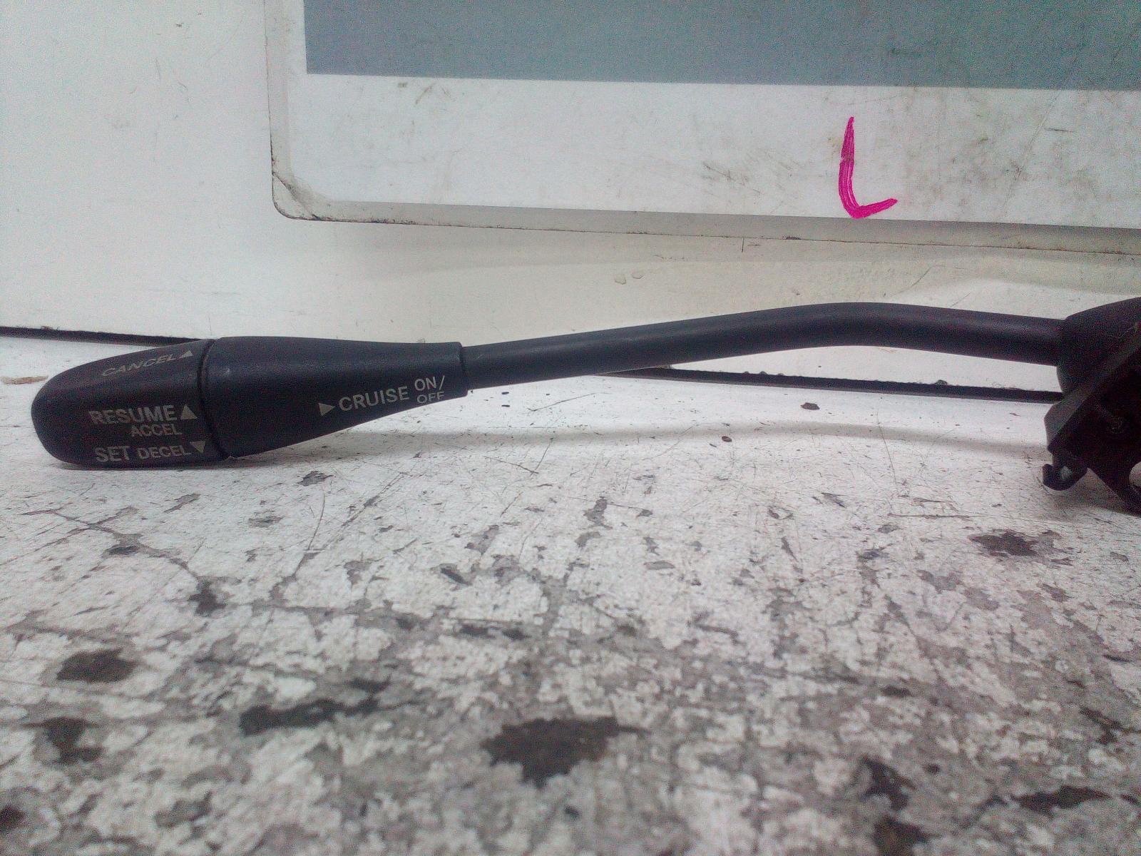 View Auto part Misc Switch/Relay Chrysler 300c 2009