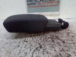View Auto part Console Opel Astra 2013