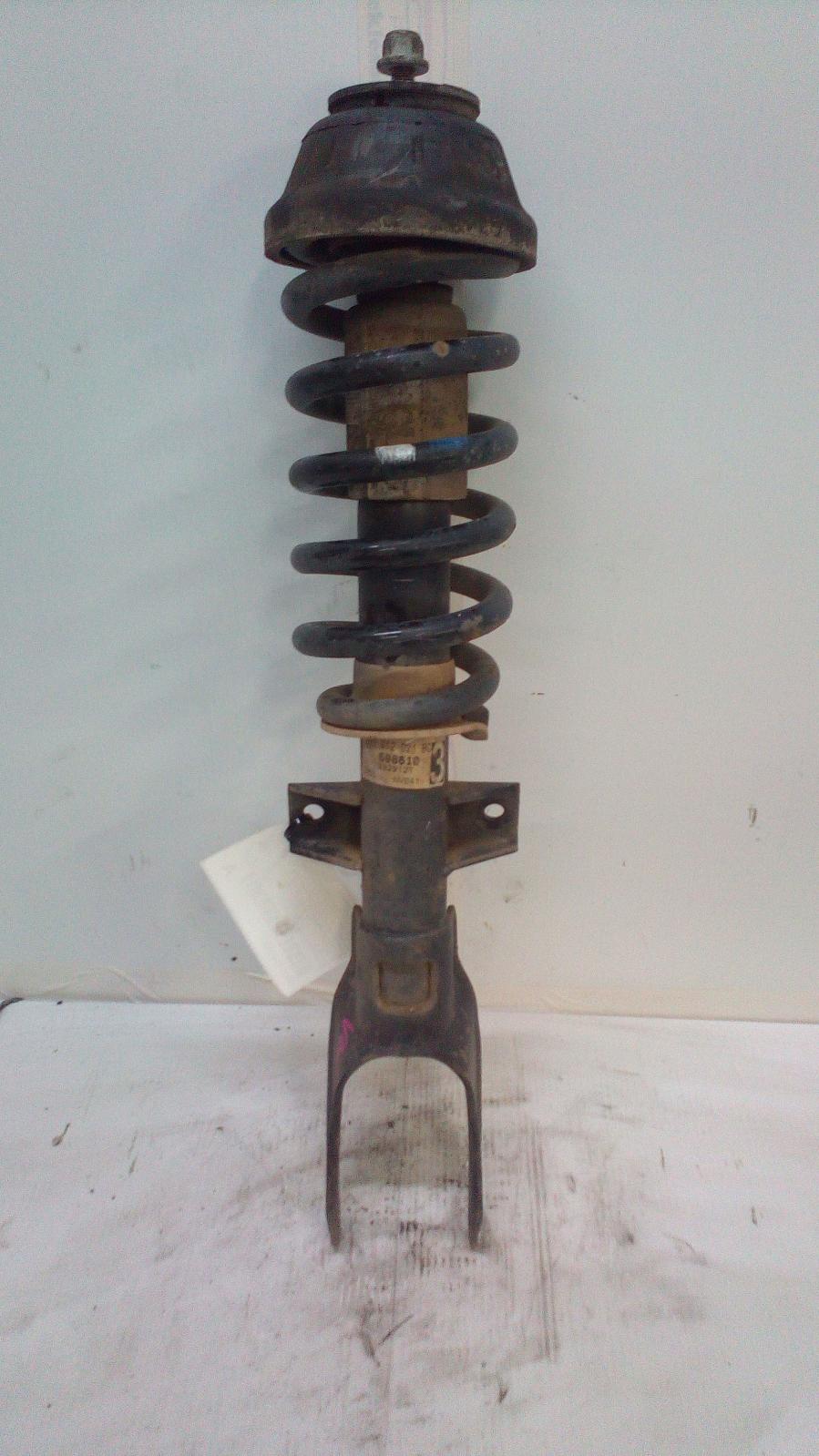 View Auto part Right Front Strut Volkswagen Amarok 2012