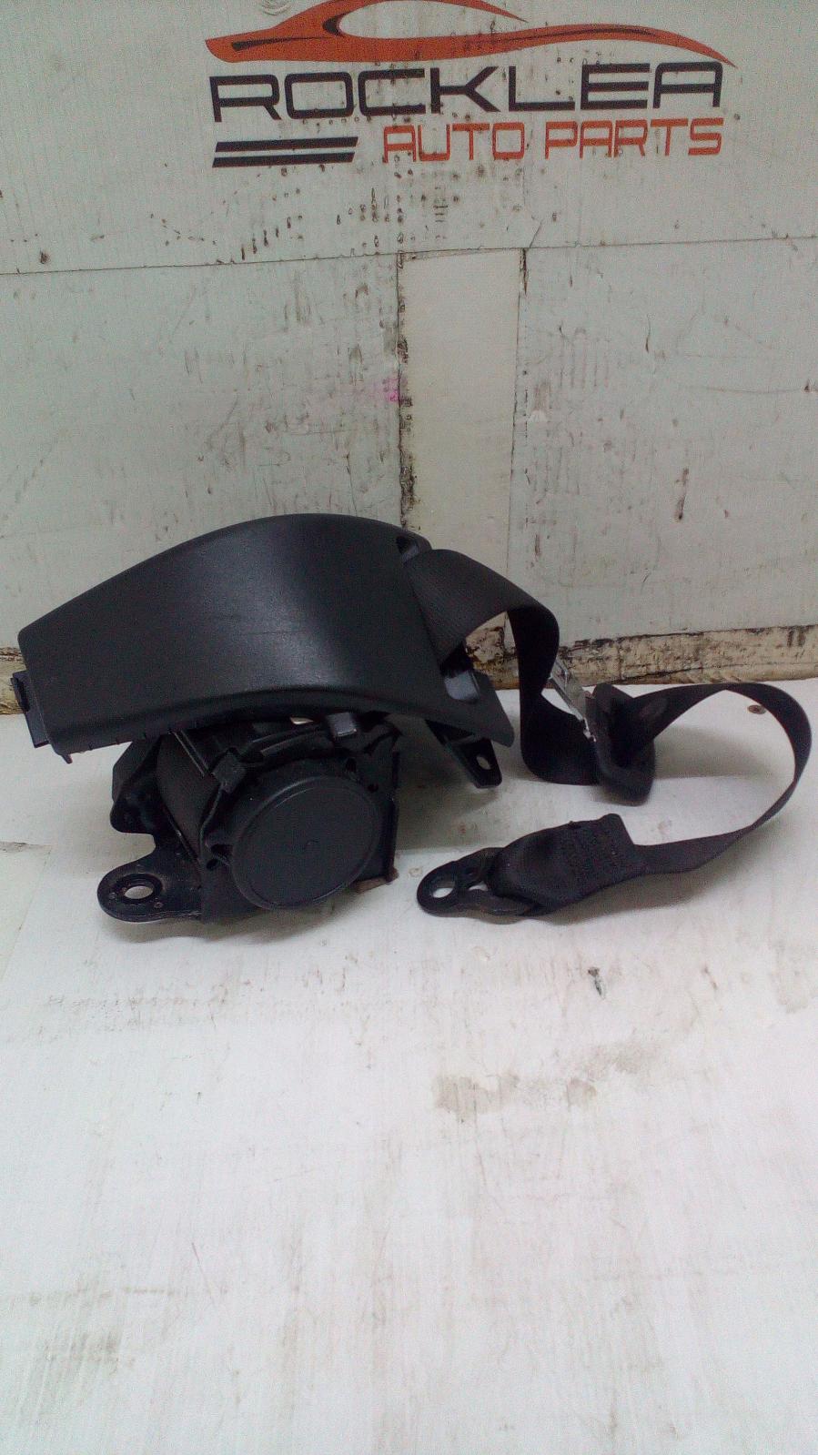 View Auto part Seatbelt/Stalk Bmw 2 Series 2016