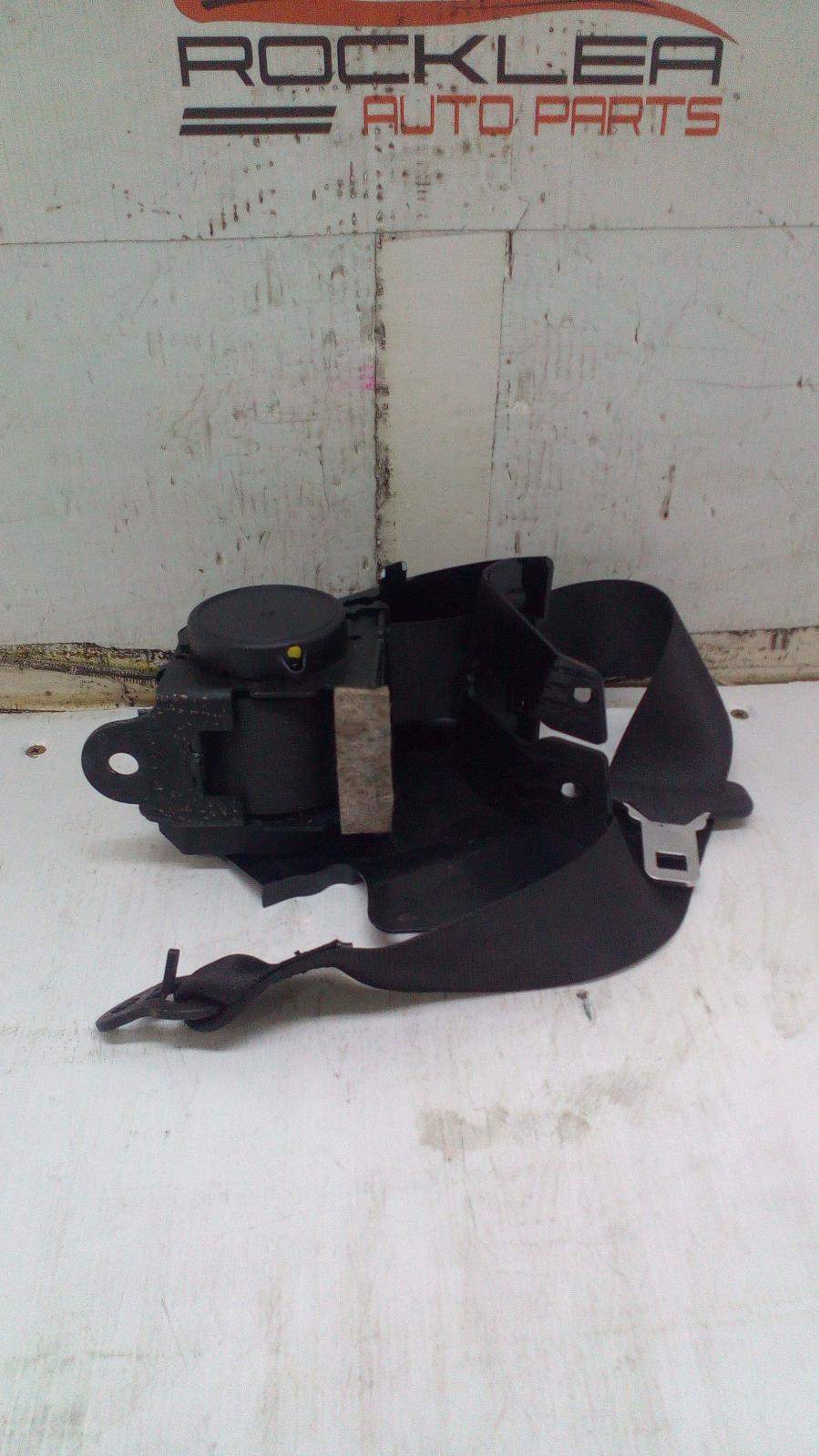 View Auto part Seatbelt/Stalk Bmw 2 Series 2016