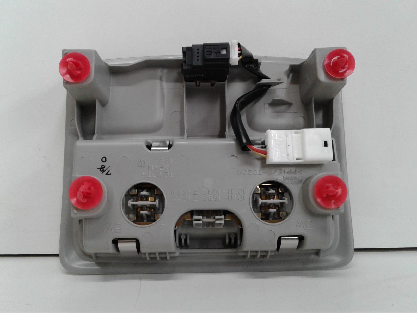 View Auto part Courtesy Light Toyota Rav4 2014