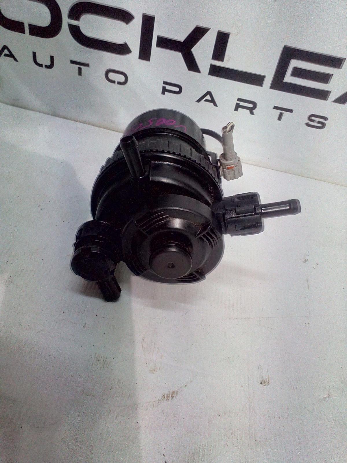 Fuel Filter Housing Hilux Toyota 2013