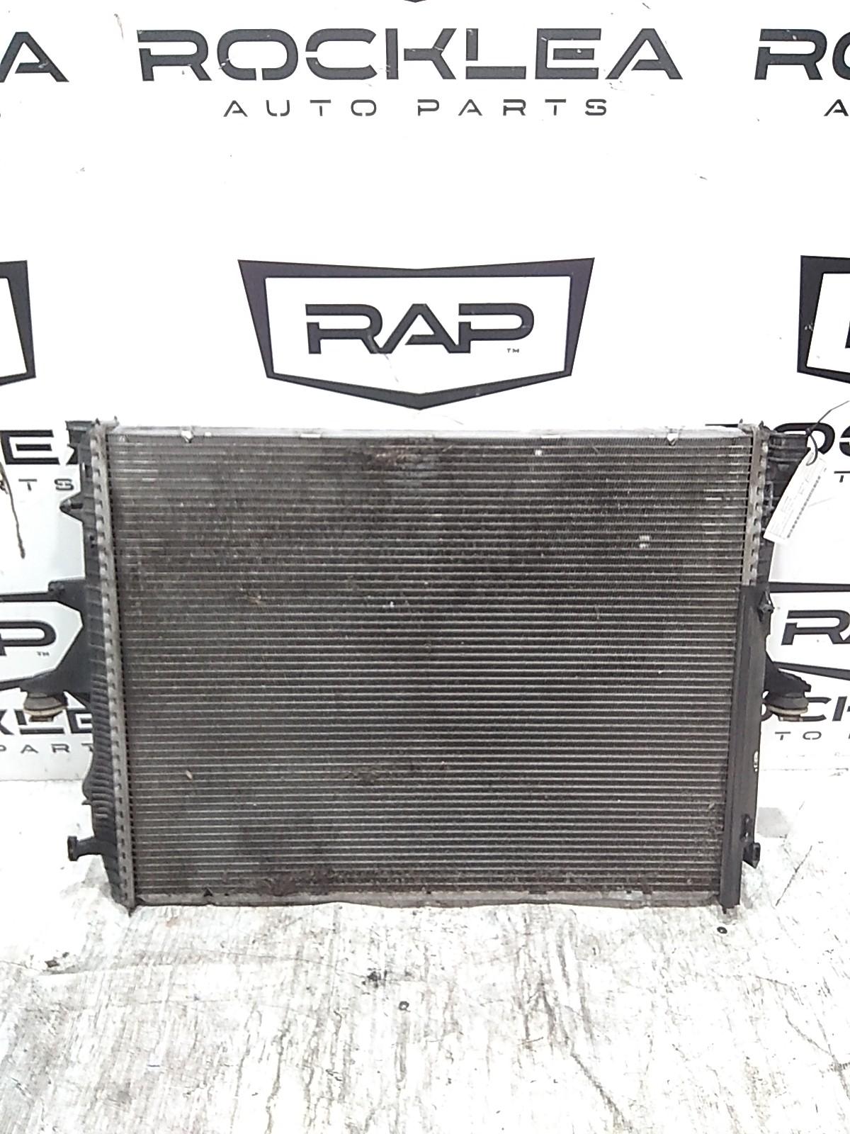 View Auto part Radiator Porsche Cayenne 2003
