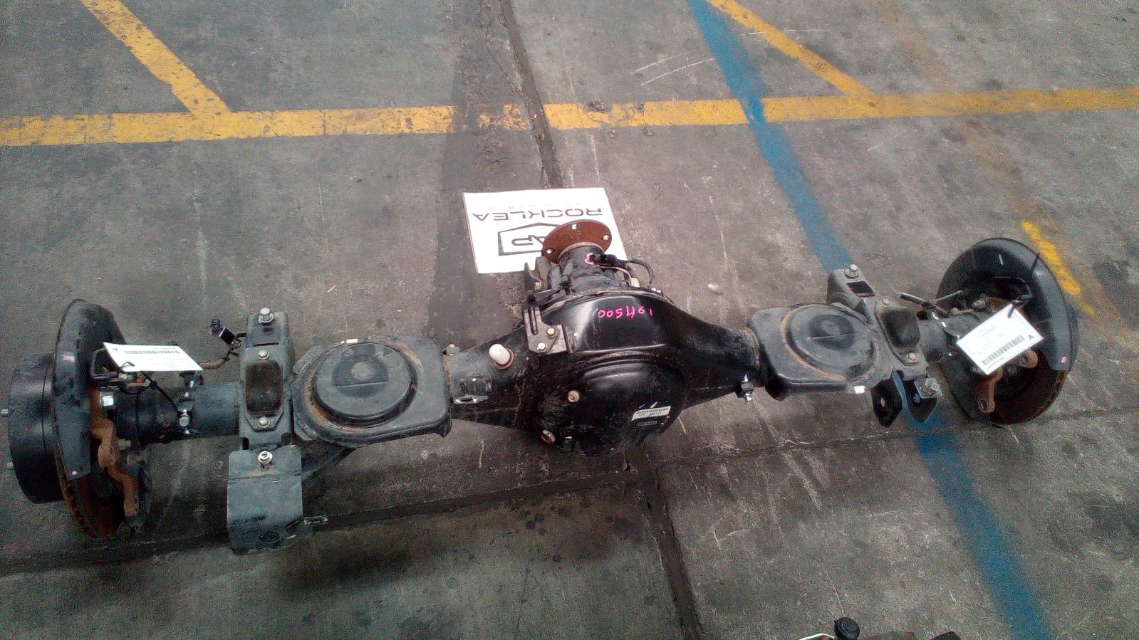 View Auto part Rear Diff Assembly Mitsubishi Pajero 2021