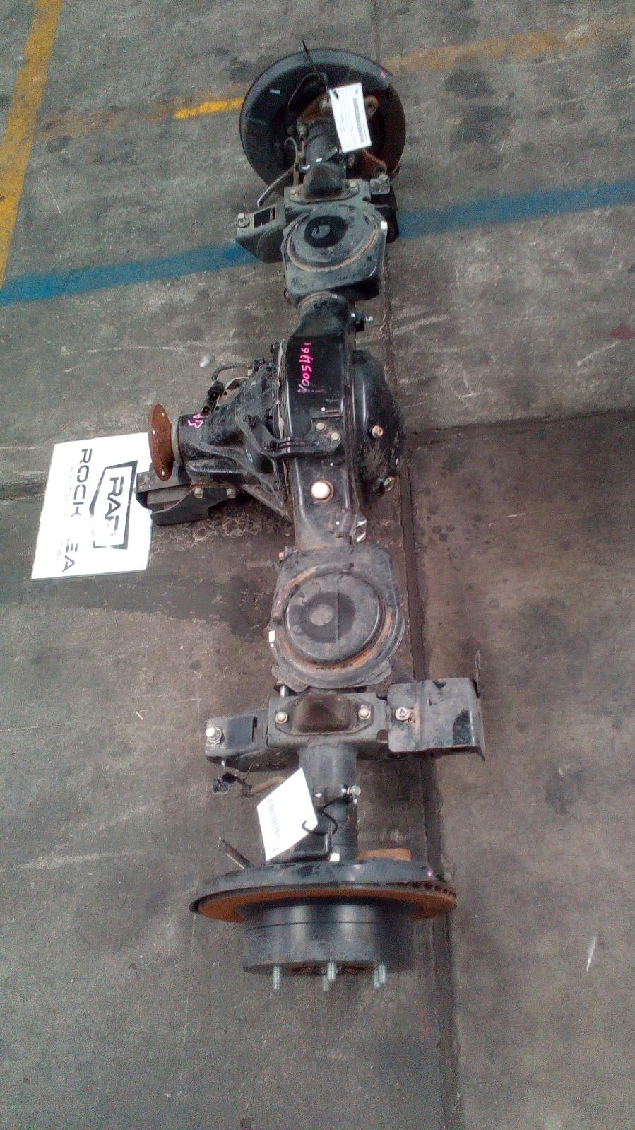 View Auto part Rear Diff Assembly Mitsubishi Pajero 2021