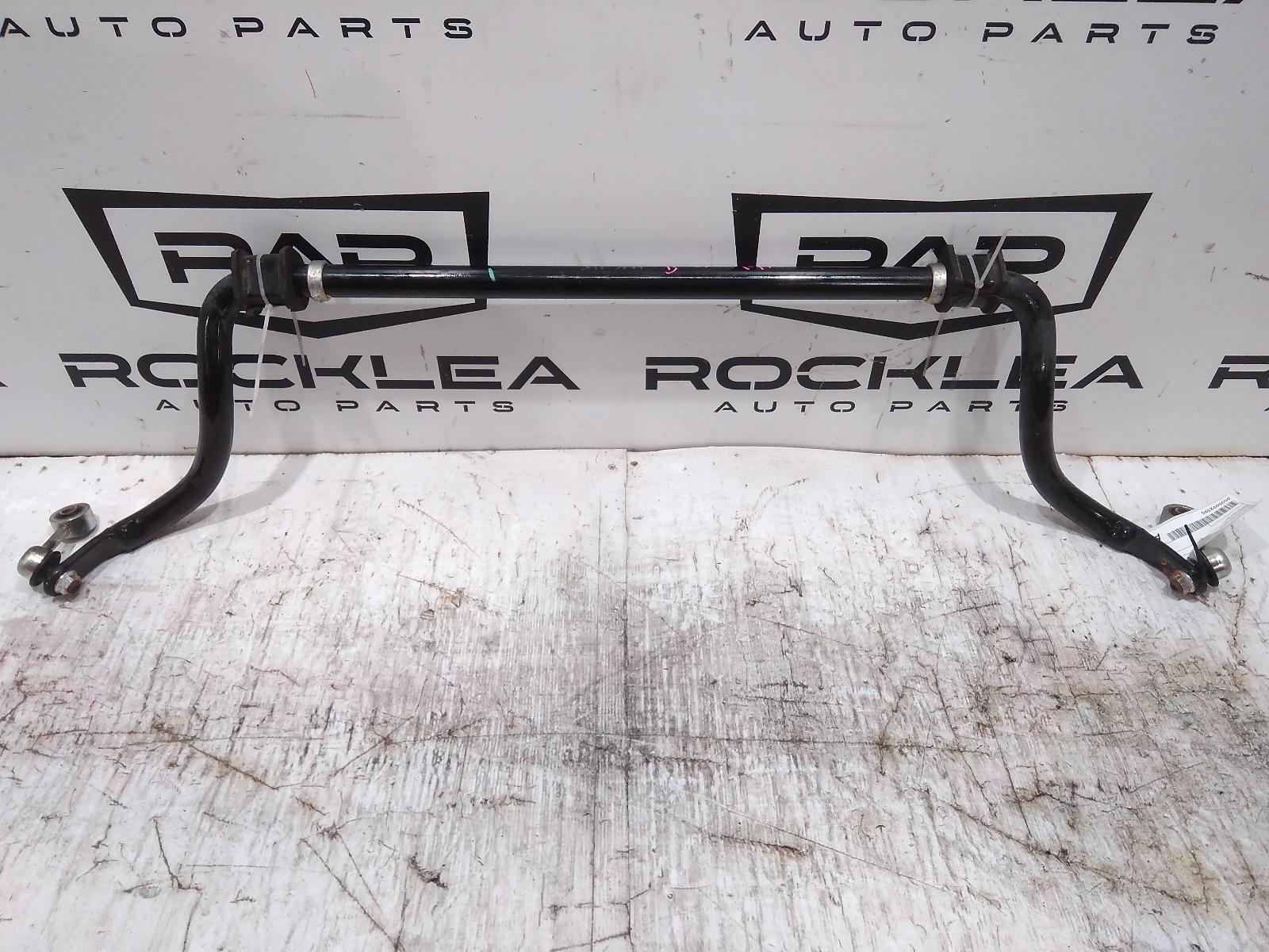 View Auto part Stabiliser Bar Mitsubishi Pajero 2021