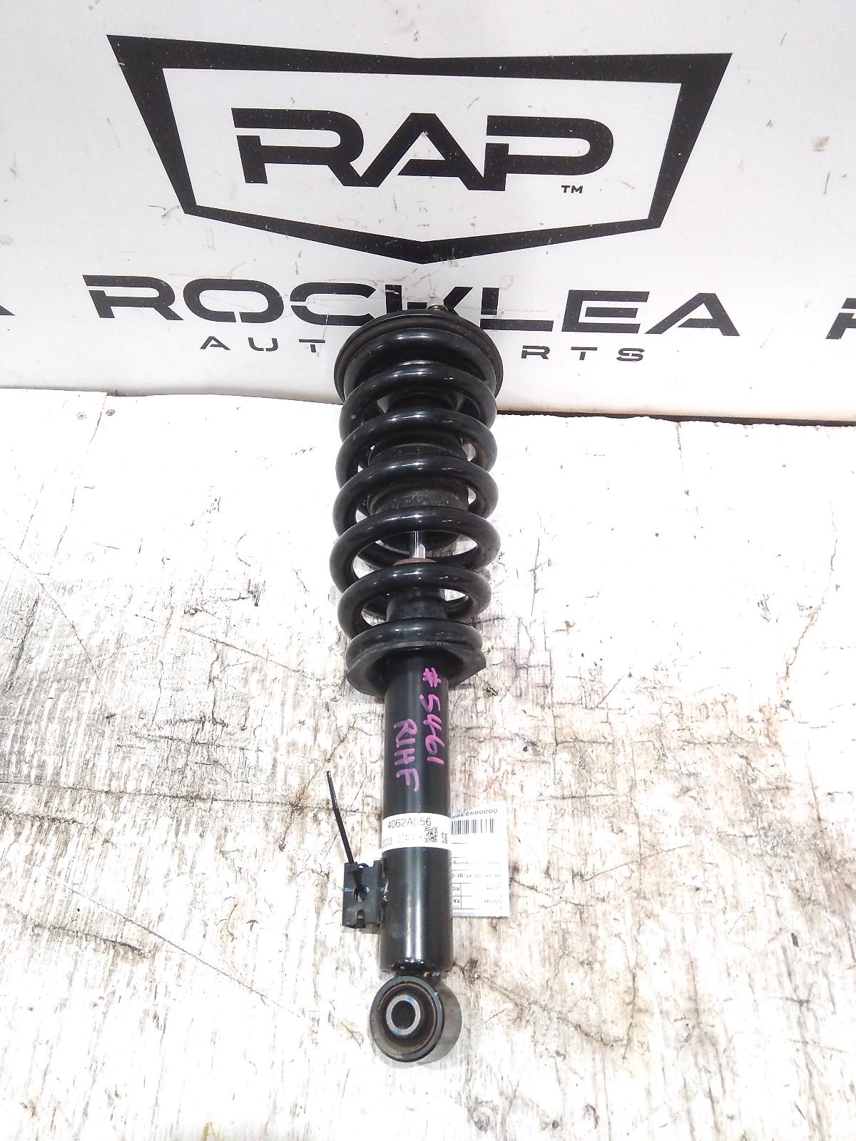 View Auto part Right Front Strut Mitsubishi Pajero 2021