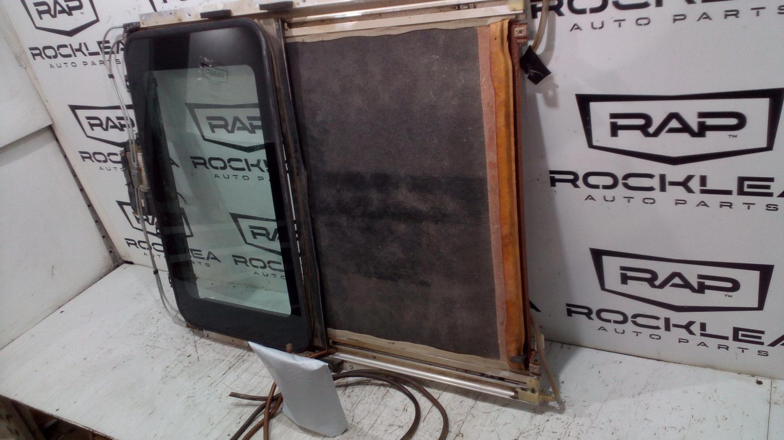 2010 Nissan Patrol Roof Glass/Sunroof/T View Auto part Roof Glass/Sunroof/T Nissan Patrol 2010