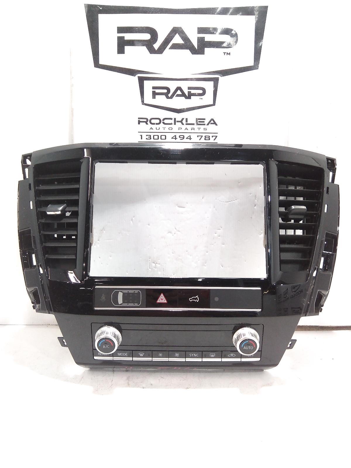 View Auto part Heater/Ac Controls Mitsubishi Pajero 2021