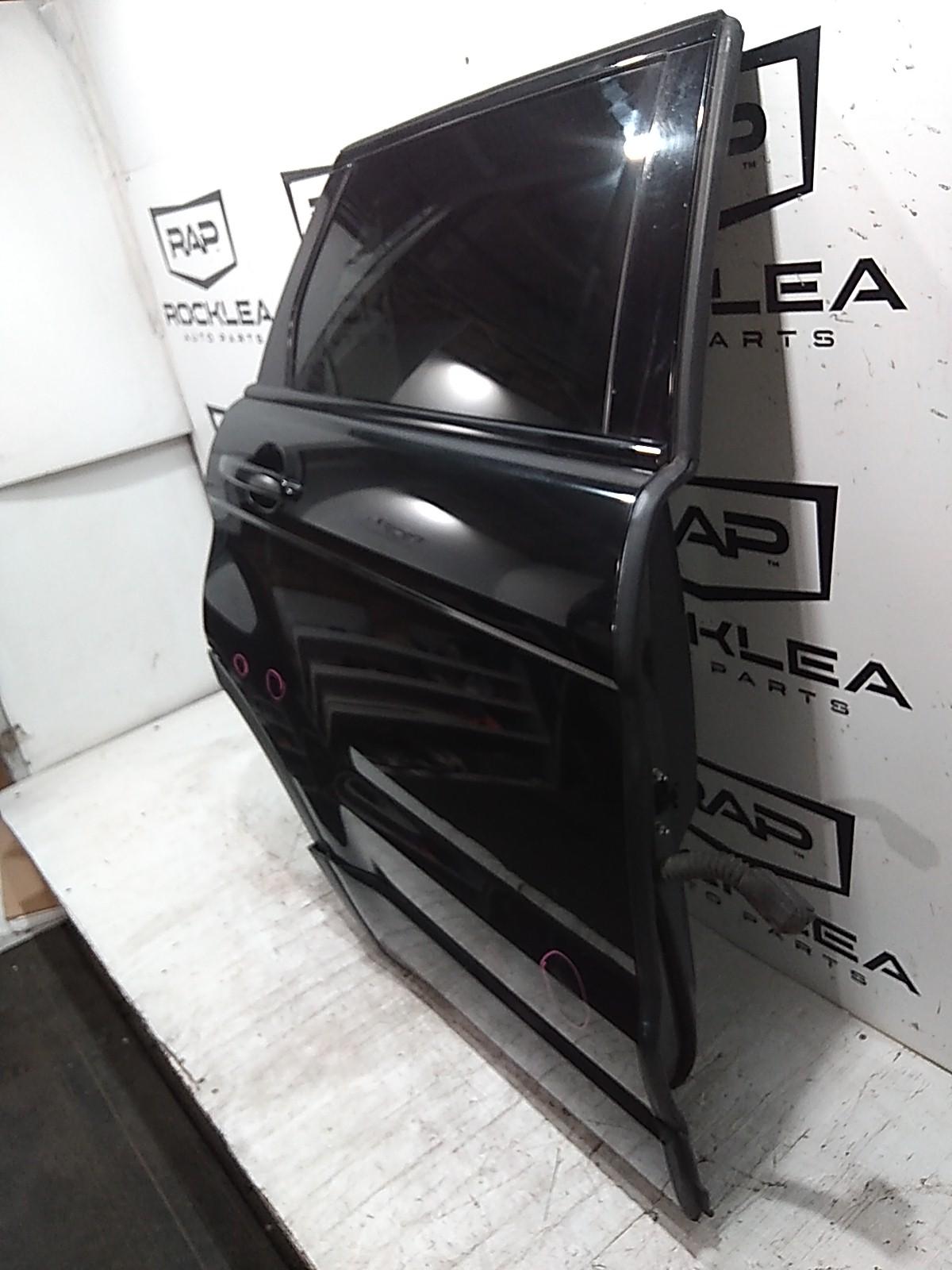 2013 Land Rover Rangerover Evoque Right Rear Door Sliding View Auto part Right Rear Door Sliding Land Rover Rangerover Evoque 2013